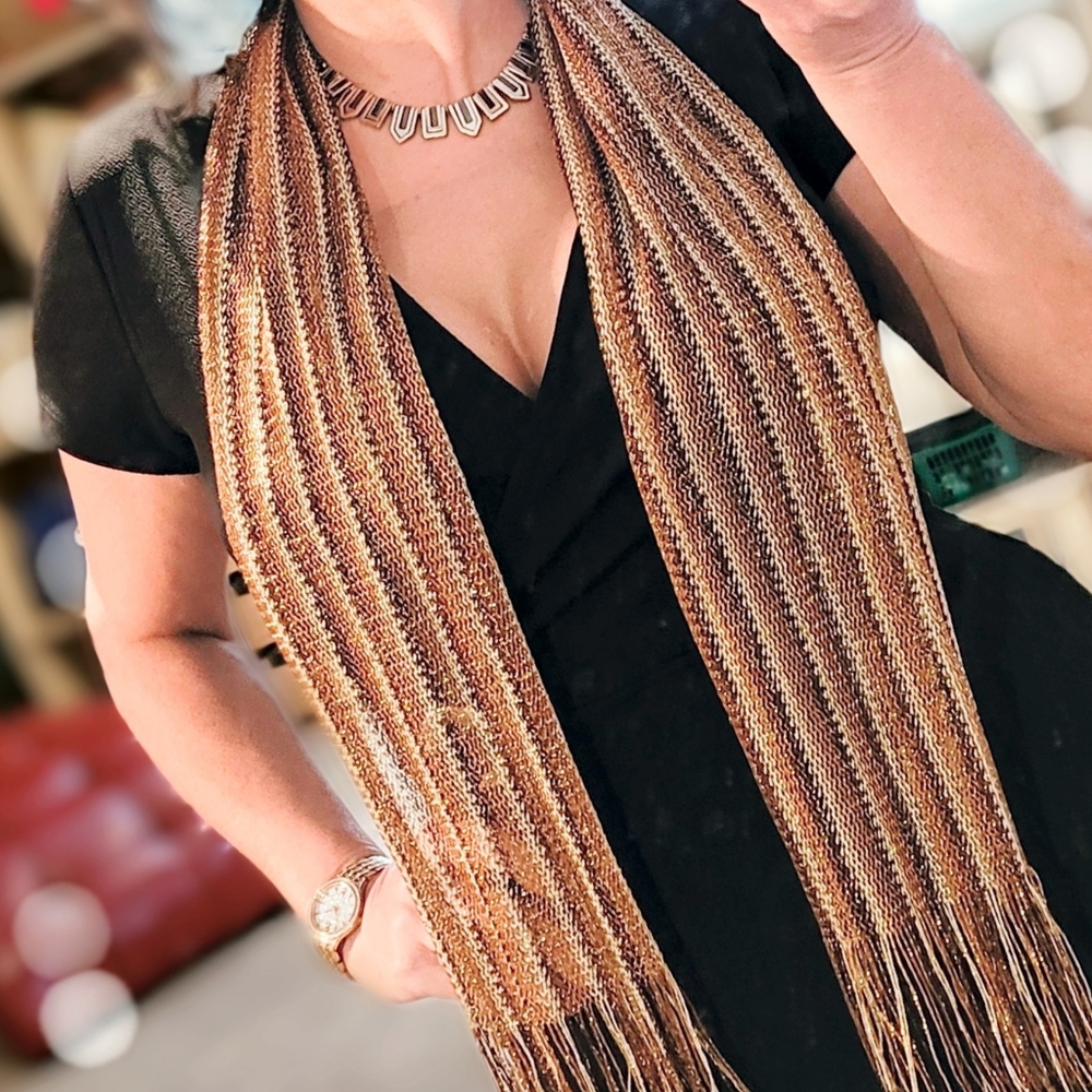 ❤ 3/$50 Gorgeous multi metallic accent scarf